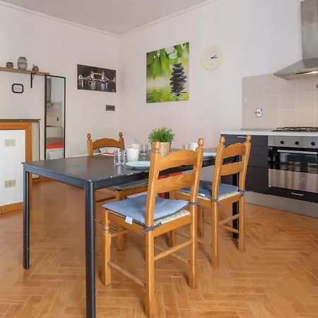 San Pietro House By Appartement *