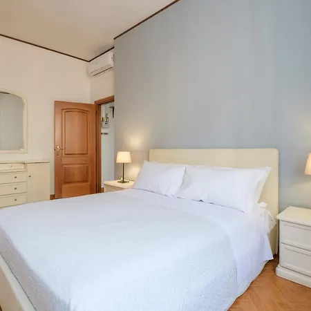 San Pietro House By Apartment
