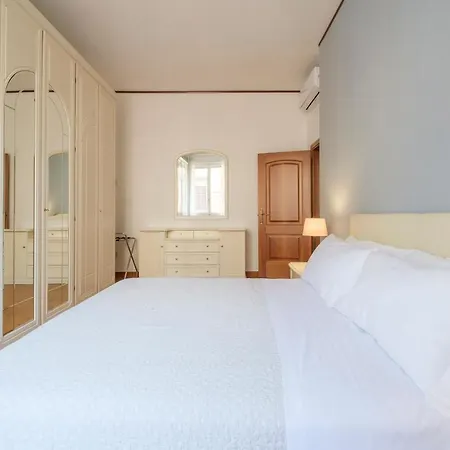 Apartment San Pietro House By Bologna